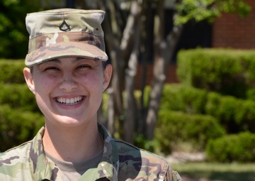 CYBER SNAPSHOT: Pfc. Lauren Shelsby