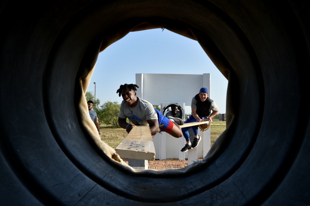 Photo Story - Goodfellow drills Angelo State University football team