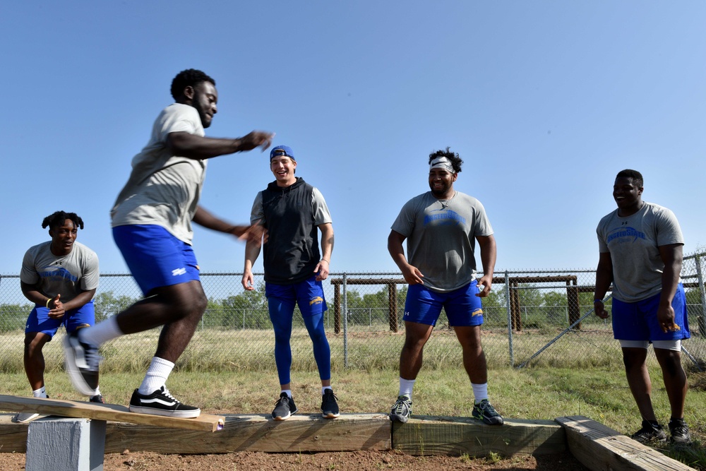 Photo Story - Goodfellow drills Angelo State University football team