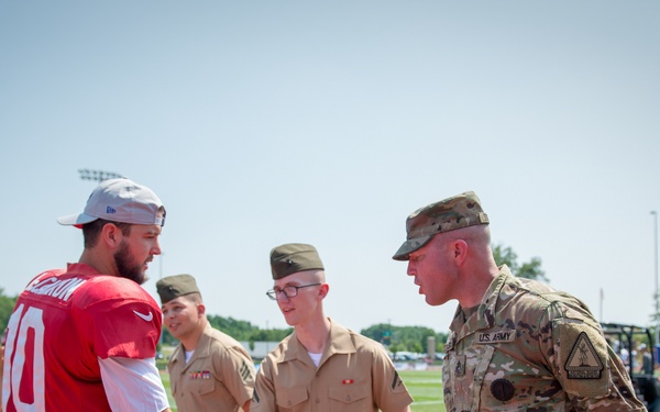 NFL Honors N.Y. State Military Members