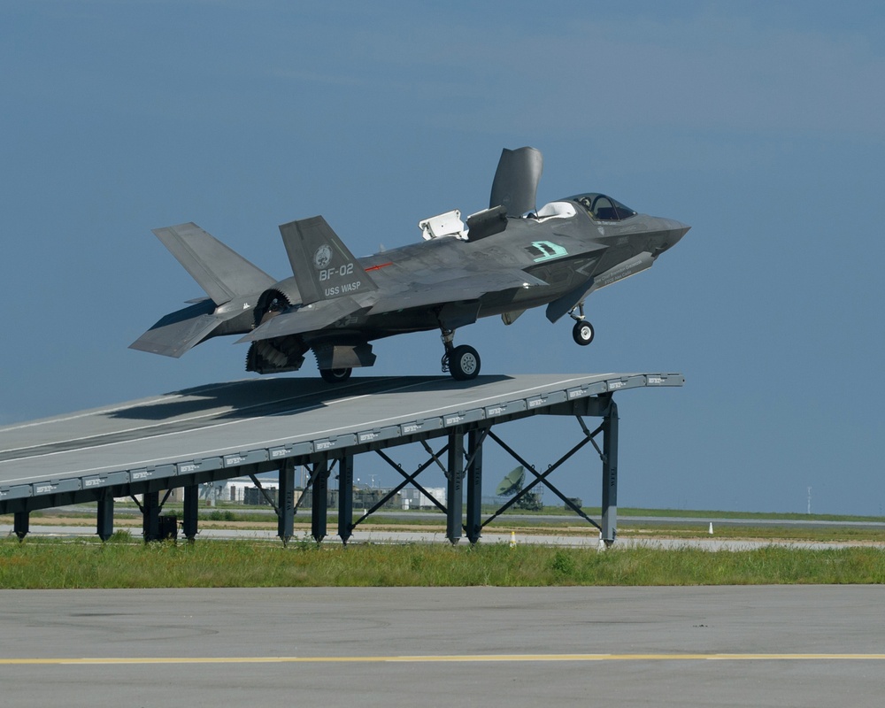 Pax River ITF preps for HMS Queen Elizabeth First of Class Flight Trials