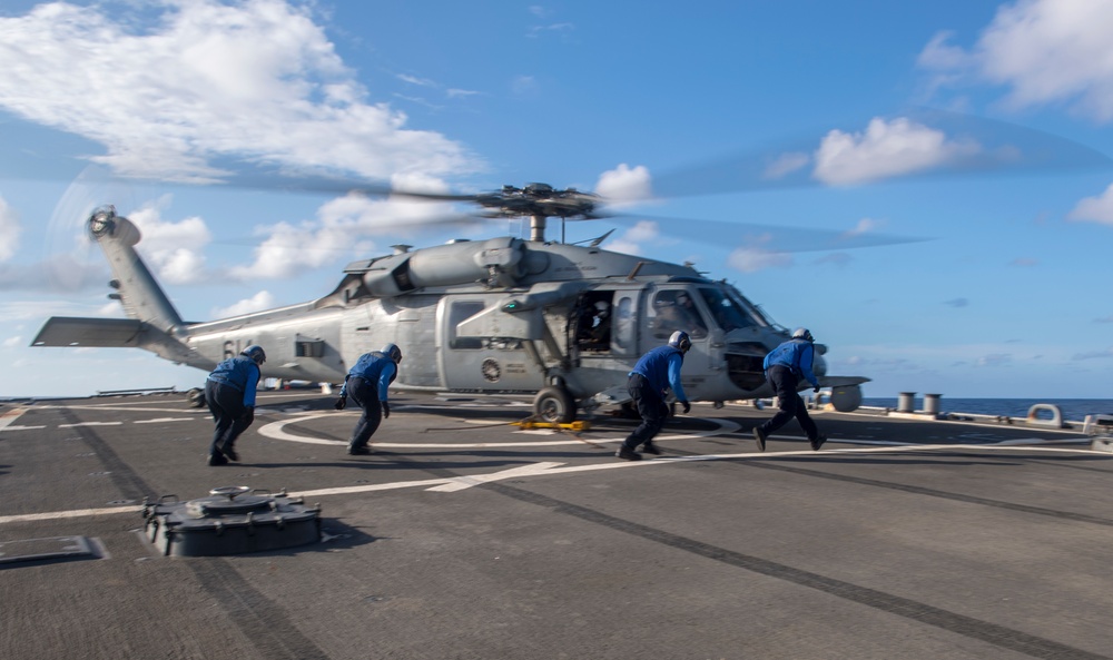 Benfold Conducts Flight Operations