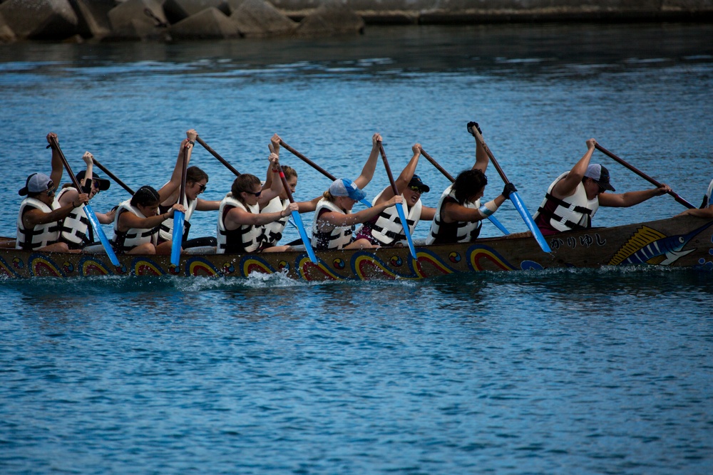 Local and US communities participate in Ginowan Dragon Boat Race