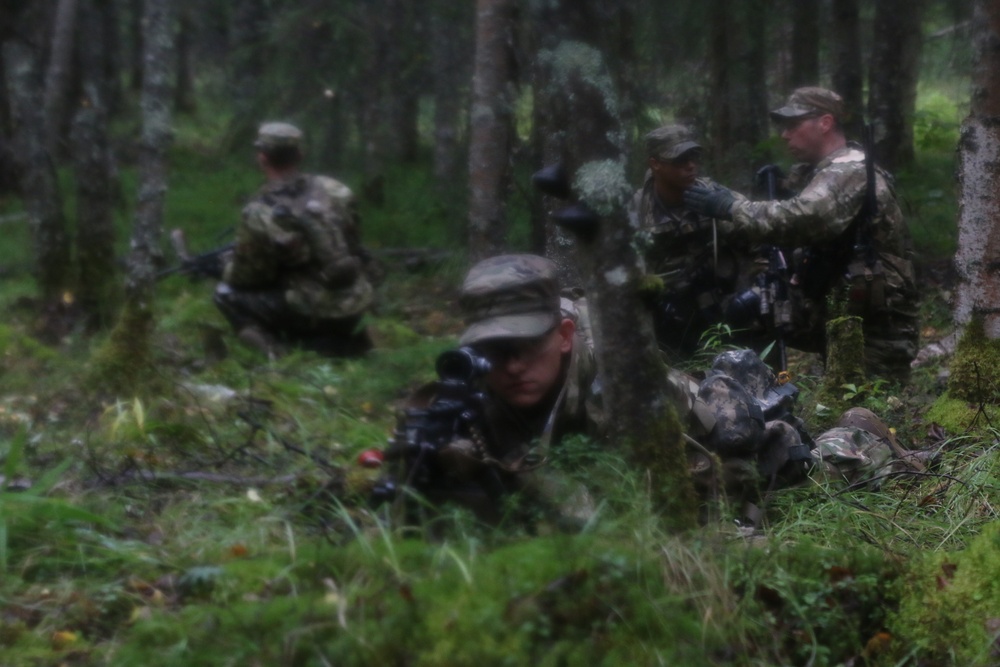 Spartans train in Alaska's forests