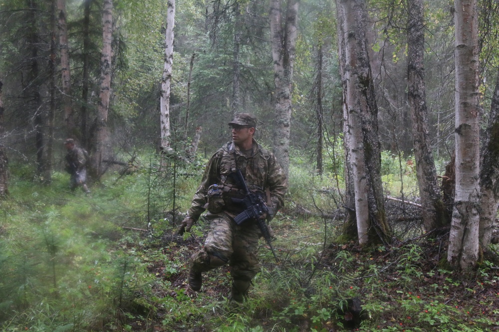 Spartans train in Alaska's forests