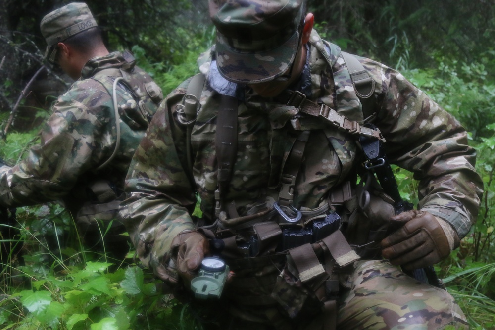 Spartans train in Alaska's forests