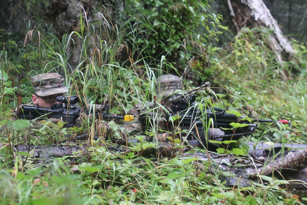 Spartans train in Alaska's forests