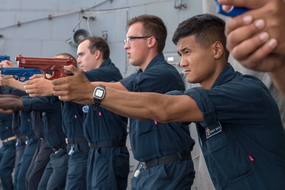 USS Antietam (CG 54) Sailors engage in a ship’s reaction force training exercise