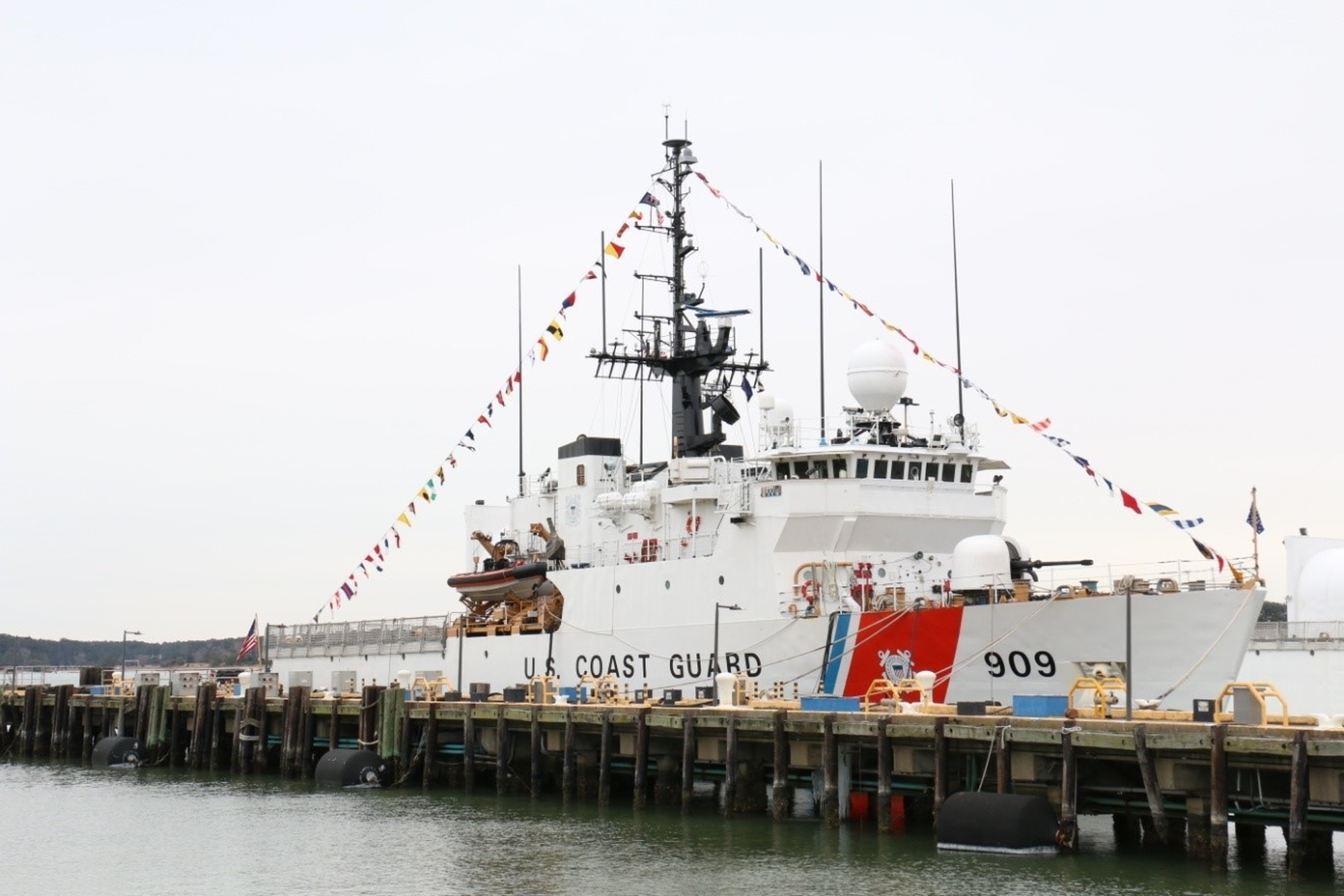 DVIDS - Images - Coast Guard Cutter Campbell at full dress ship