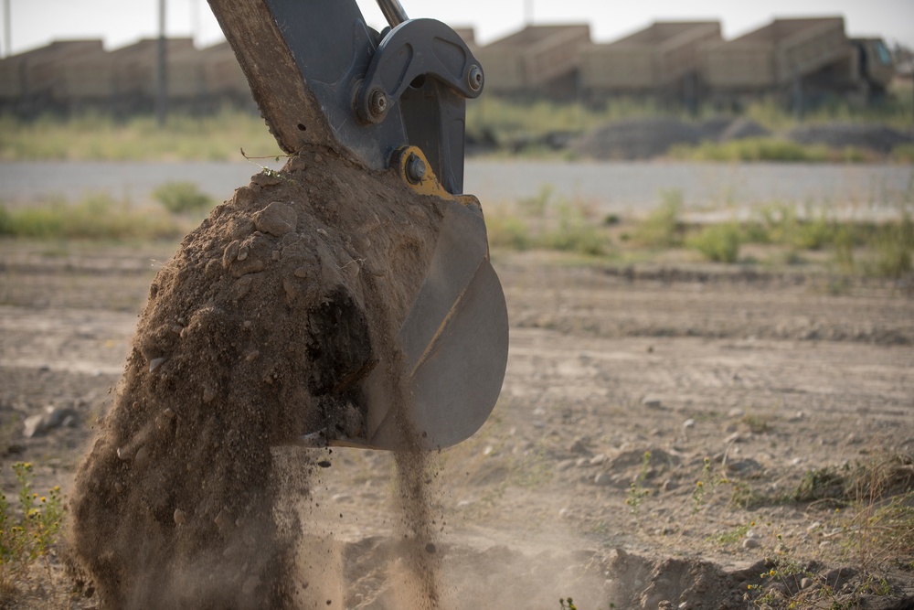 124th Civil Engineer Squadron conducts heavy equipment training