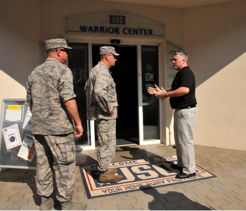 Massachusetts National Guard Adjutant General Visits Landstuhl Hospital