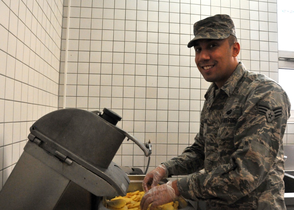 Massachusetts National Guard Adjutant General Visits 104th Fighter Wing Airmen at Spangdahlem Air Base