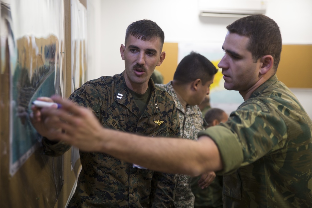 U.S., partner nation service members plan together during UNITAS Amphibious