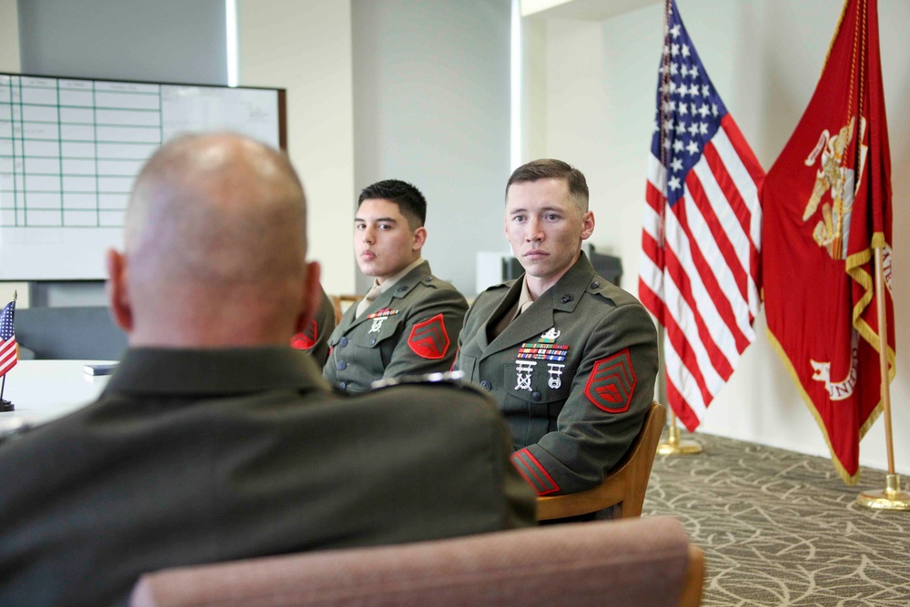 CMC Visits SOUTHCOM