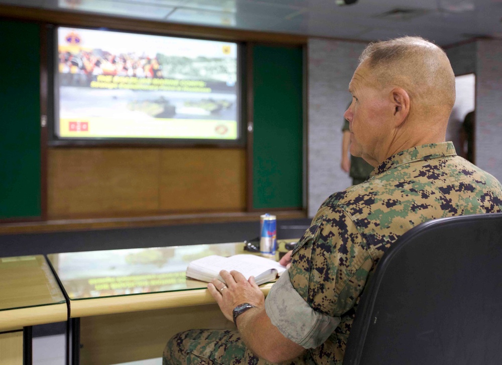 CMC Visits SOUTHCOM