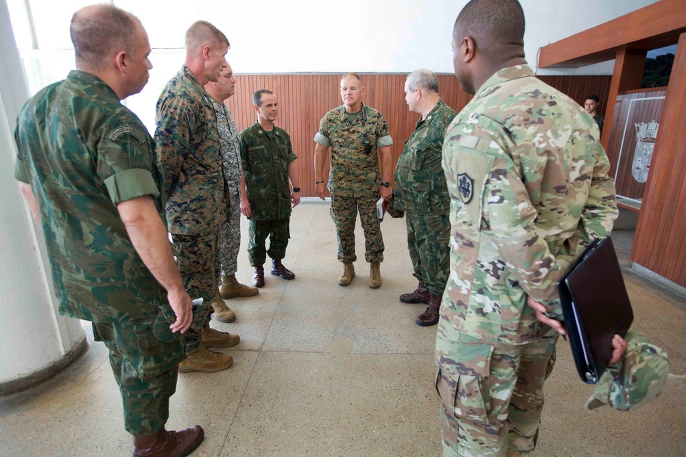 CMC Visits SOUTHCOM