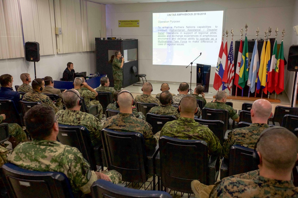 CMC Visits SOUTHCOM