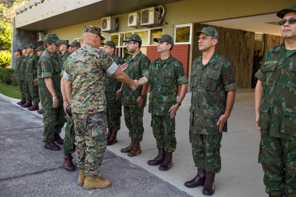 CMC Visits SOUTHCOM