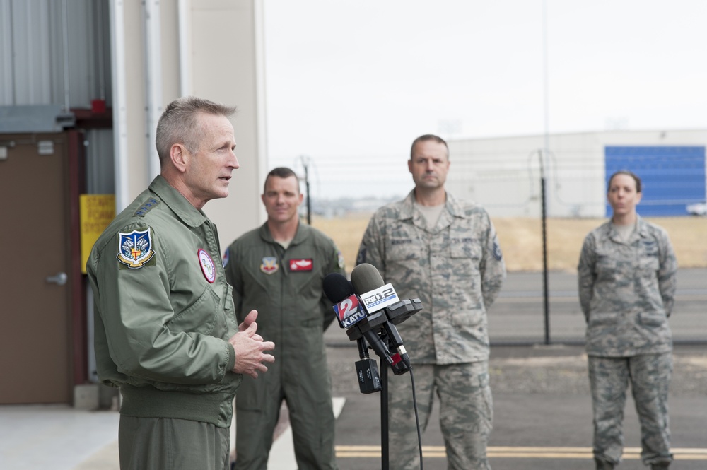 NORAD Commander Congratulates Alert Airmen