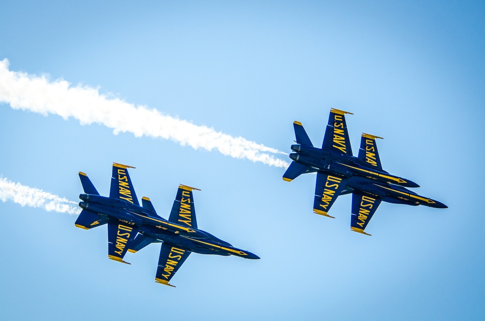 Navy Blue Angels fly over Sound of Speed