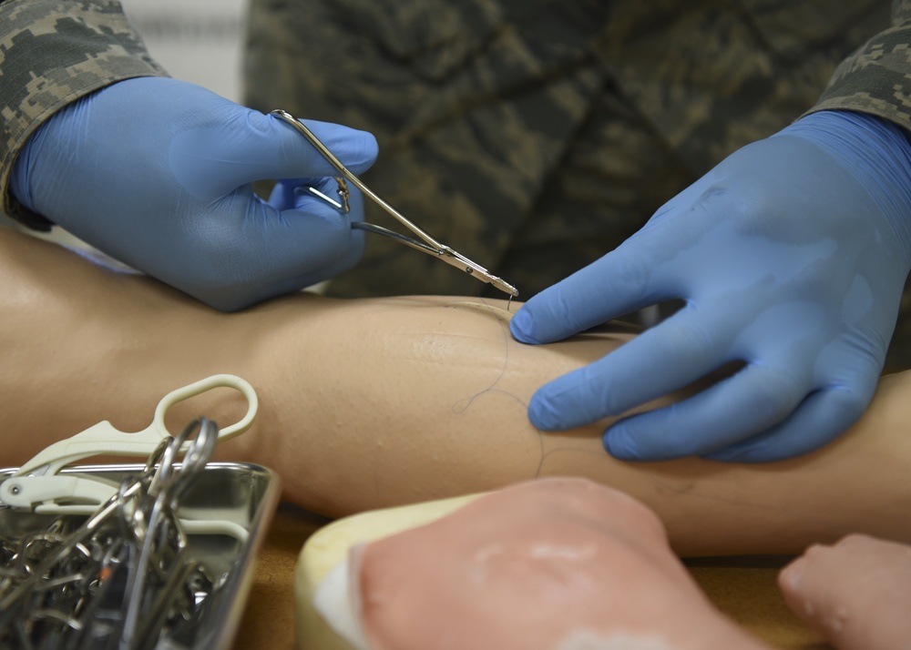 From pulling chocks to medical talks – One Team, One Fight