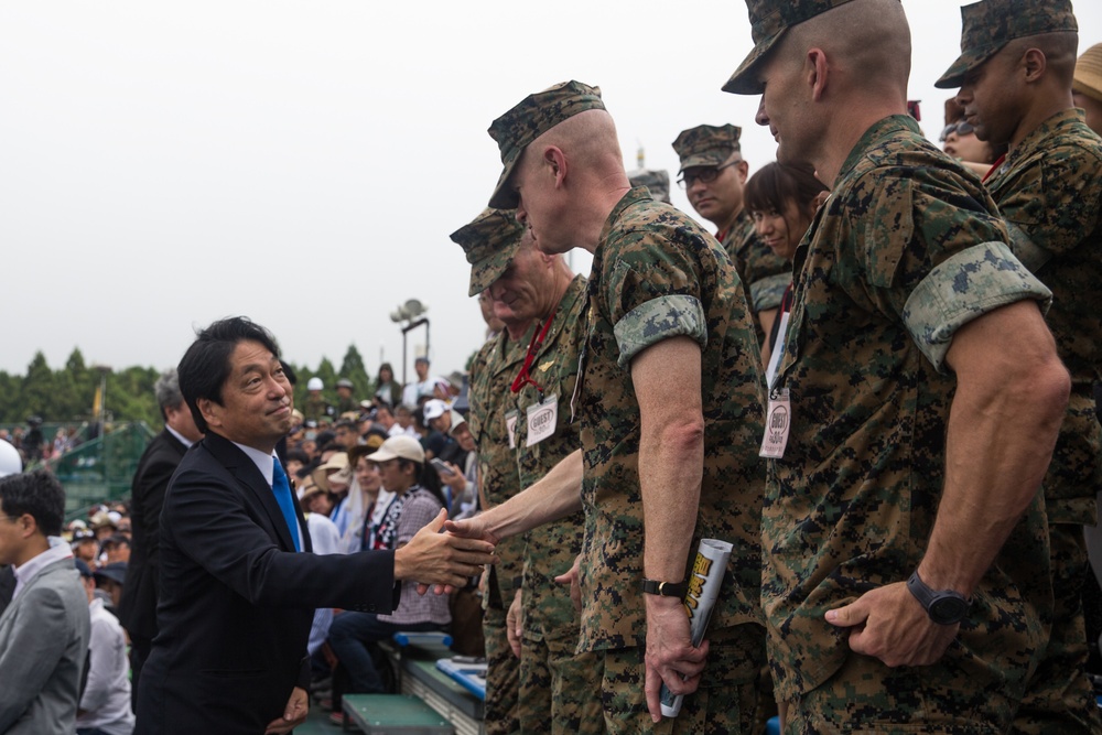 JGSDF hosts Fuji Firepower Demonstration