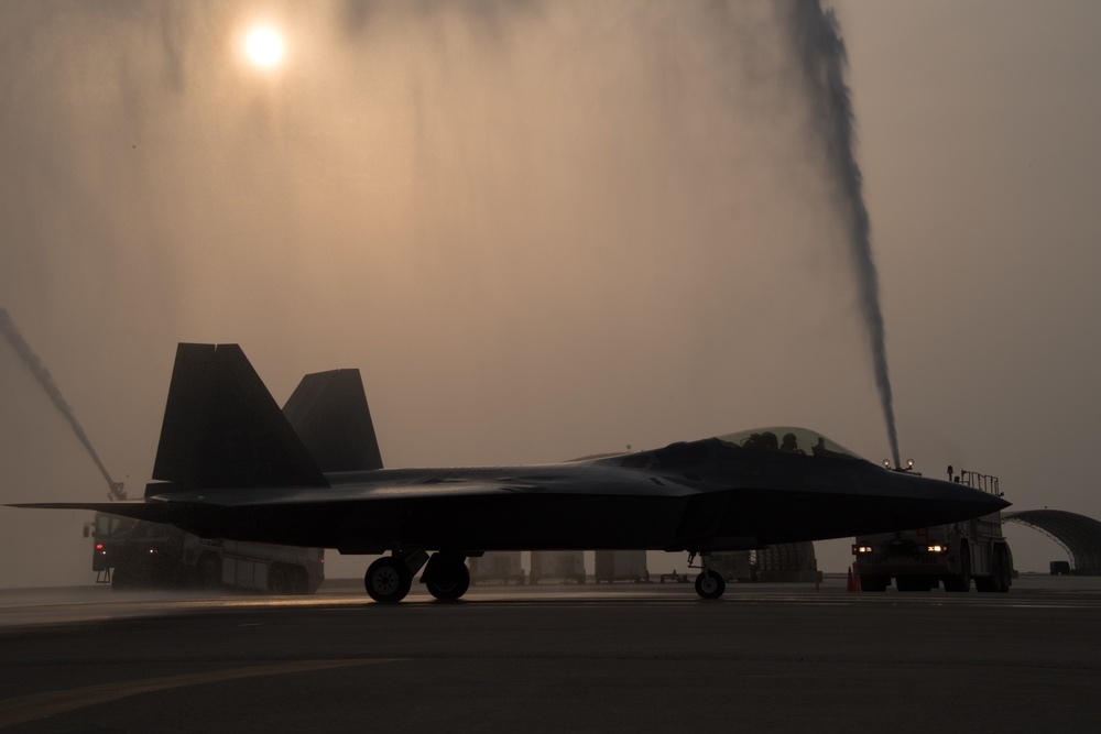Lt. Gen. Jeffrey Harrigian celebrates final flight in F-22.