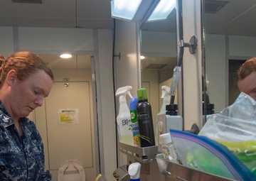 Cleaning stations