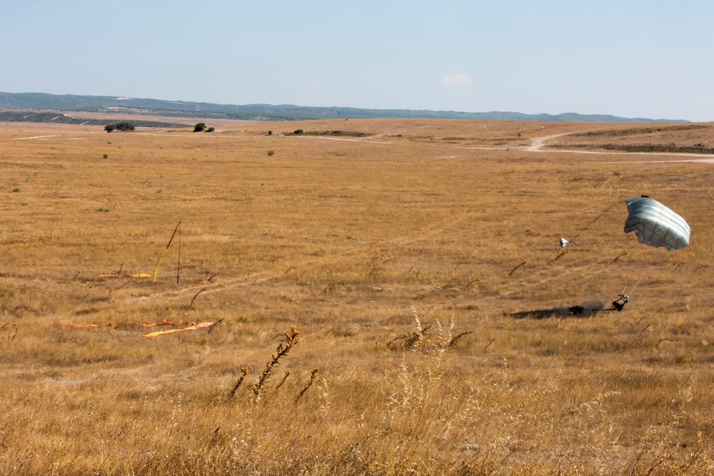 SPMAGTF-CR-AF Marines conduct JPADS exercise