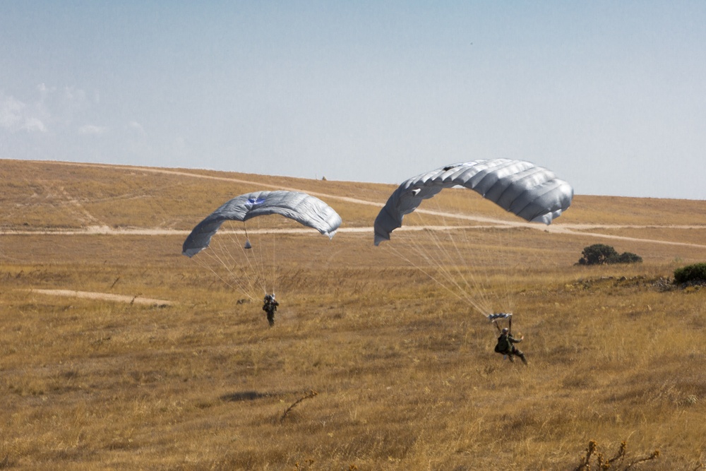 SPMAGTF-CR-AF Marines conduct JPADS exercise