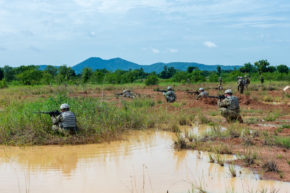 116th Cavalry Brigade Combat Team, Royal Thai Army conduct live-fire