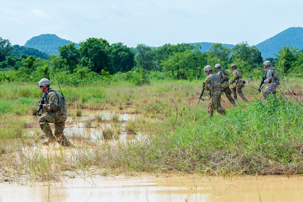 116th Cavalry Brigade Combat Team, Royal Thai Army conduct live-fire