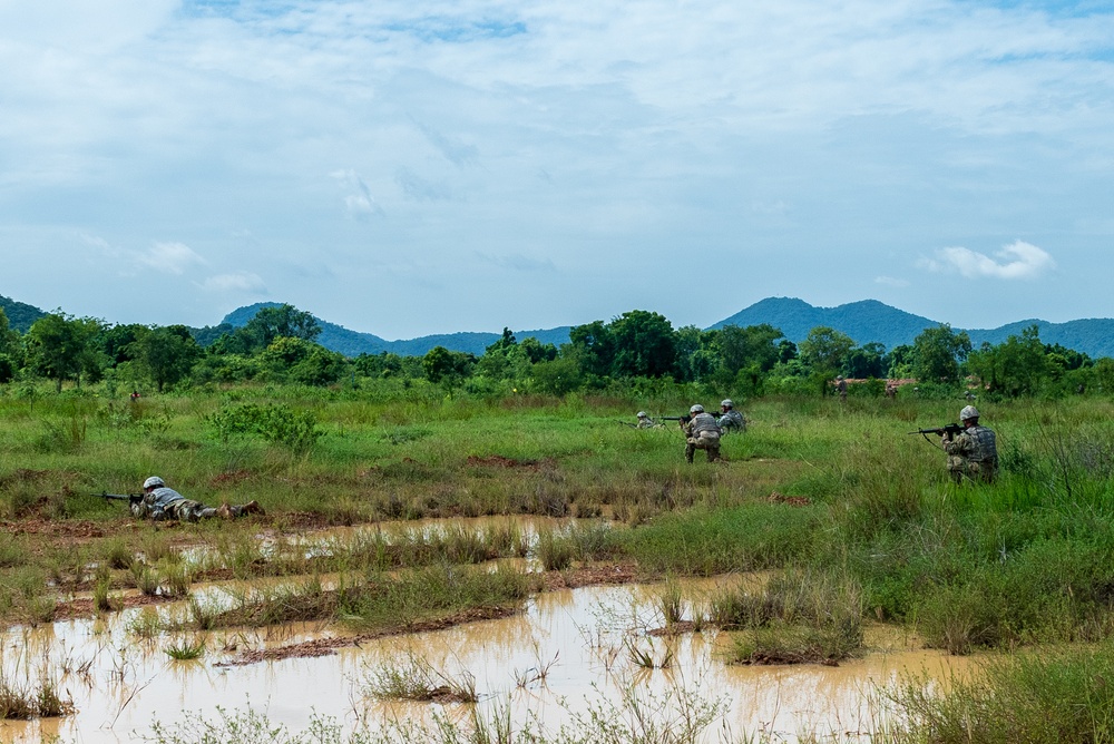 116th Cavalry Brigade Combat Team, Royal Thai Army conduct live-fire