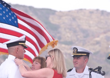 USS Hampton welcomes new commanding officer