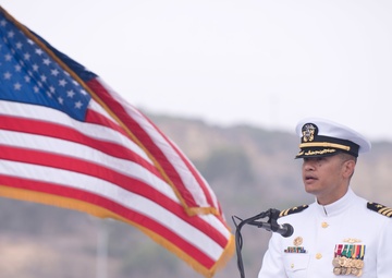 USS Hampton welcomes new commanding officer