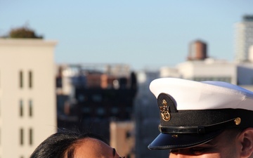 Navy Recruiting Chiefs from the Bronx Marry in front of Manhattan Skyline