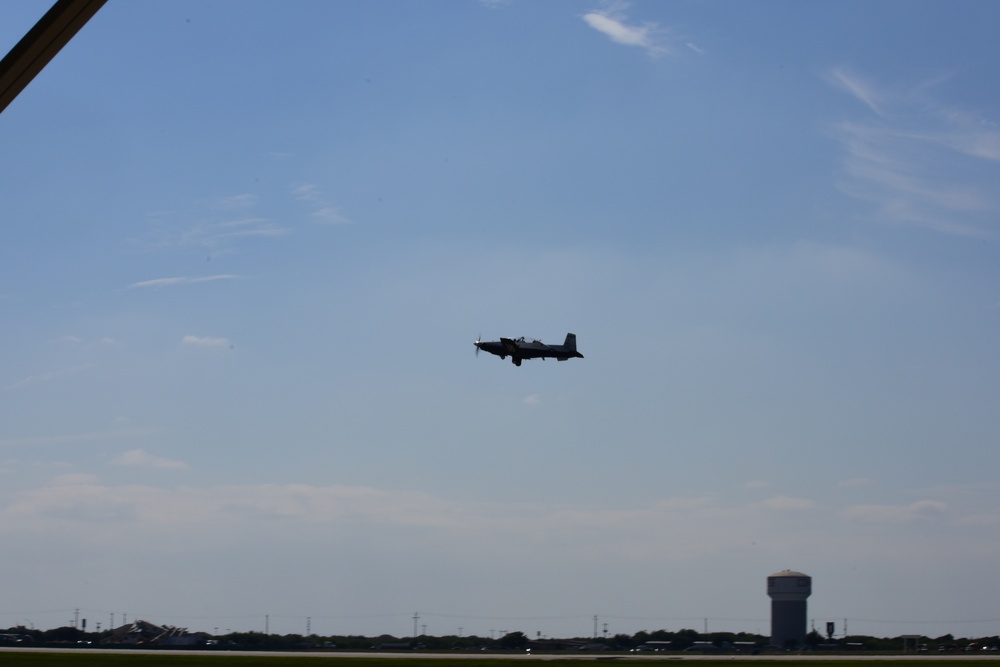 T-6A Texan II takes off