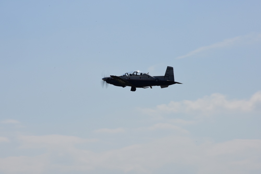 T-6A Texan II takes off