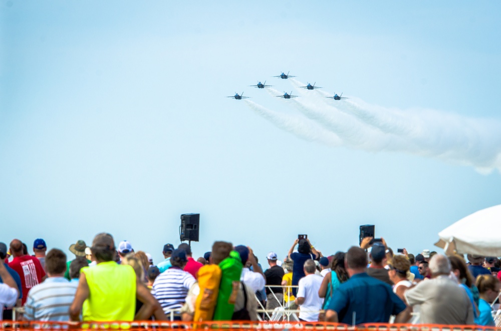 Navy Blue Angels fly over Sound of Speed