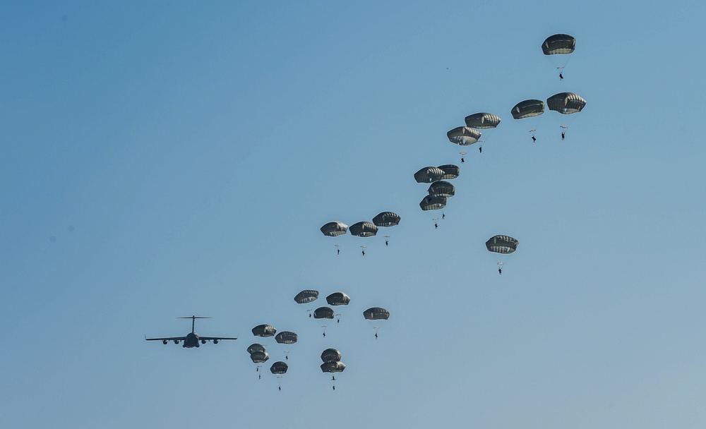 Airmen make it rain Soldiers in Predictable Iron