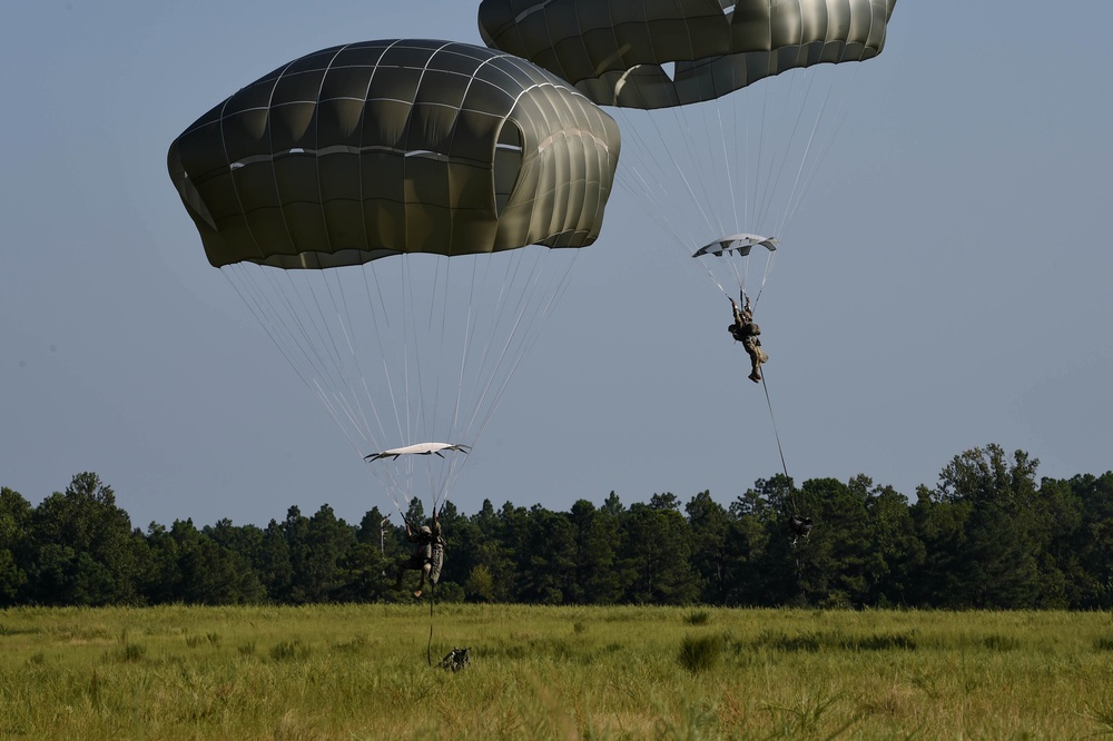 Airmen make it rain Soldiers in Predictable Iron