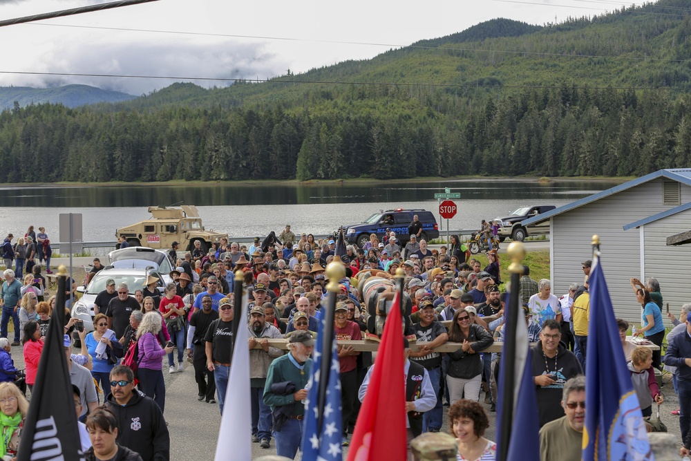 New Totem Pole on Prince of Wales Island honors Alaska’s veterans