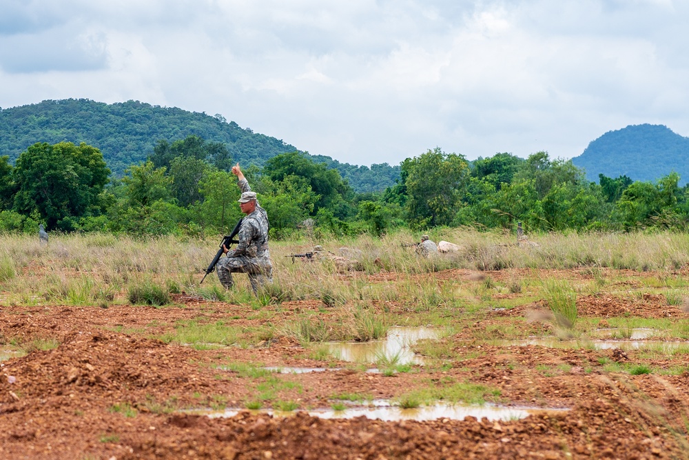 116th Cavalry Brigade Combat Team Soldiers conduct final live-fire exercise rehearsal in Thailand