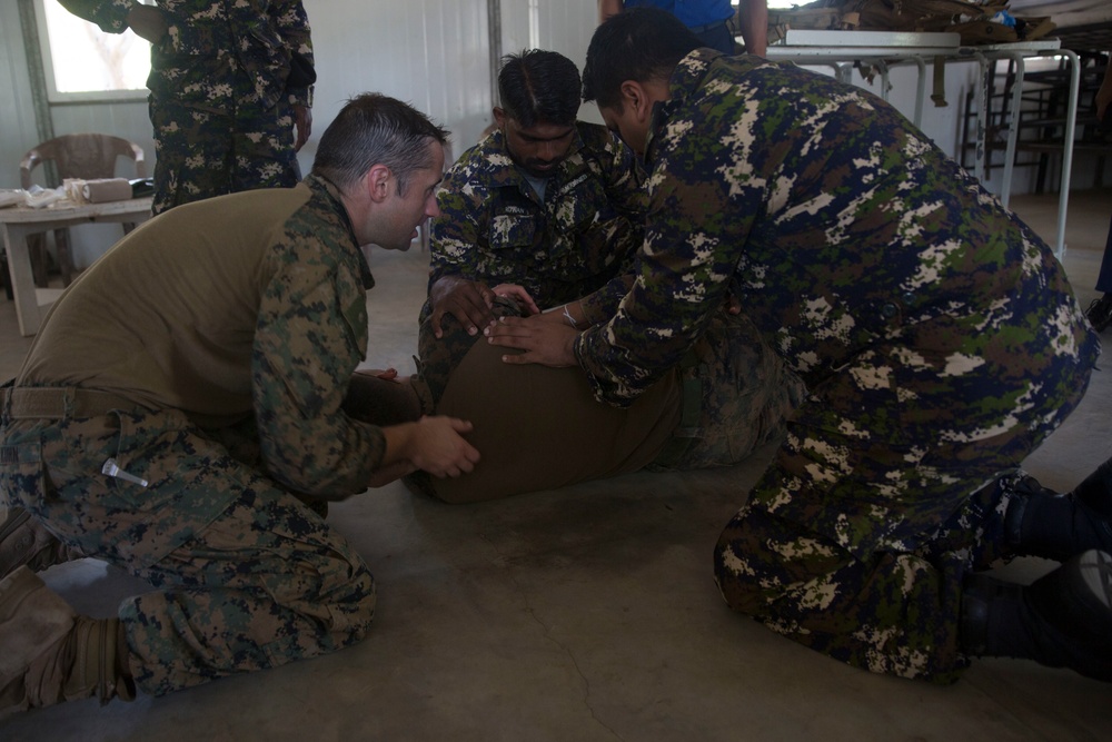 Medical Training with Sri Lanka Navy