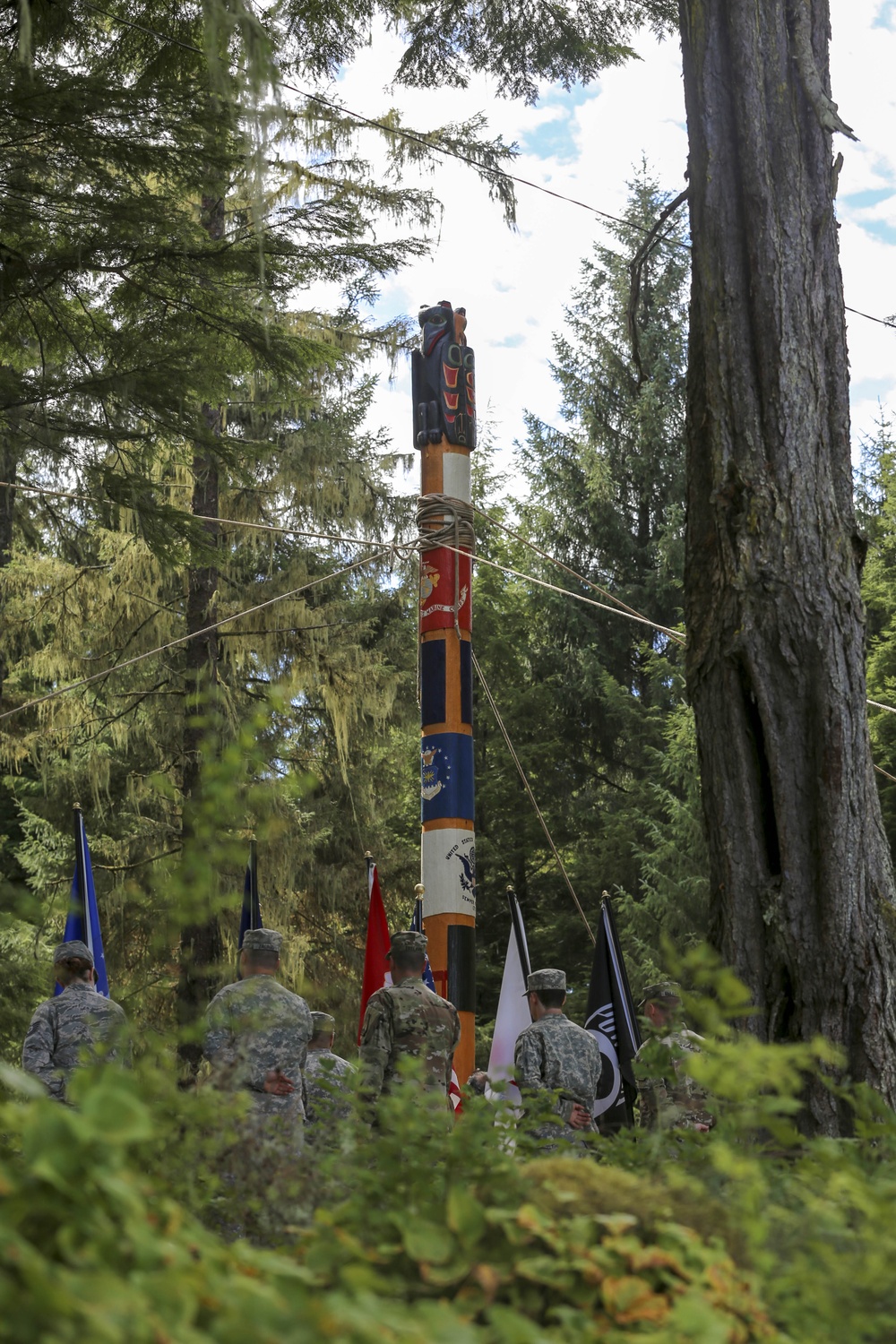 New Totem Pole on Prince of Wales Island honors Alaska’s veterans