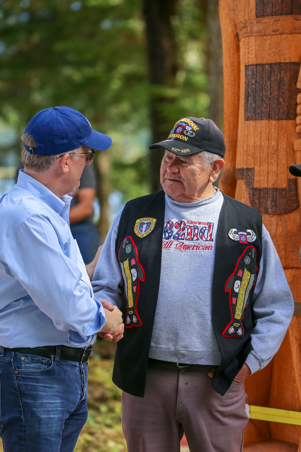 New Totem Pole on Prince of Wales Island honors Alaska’s veterans