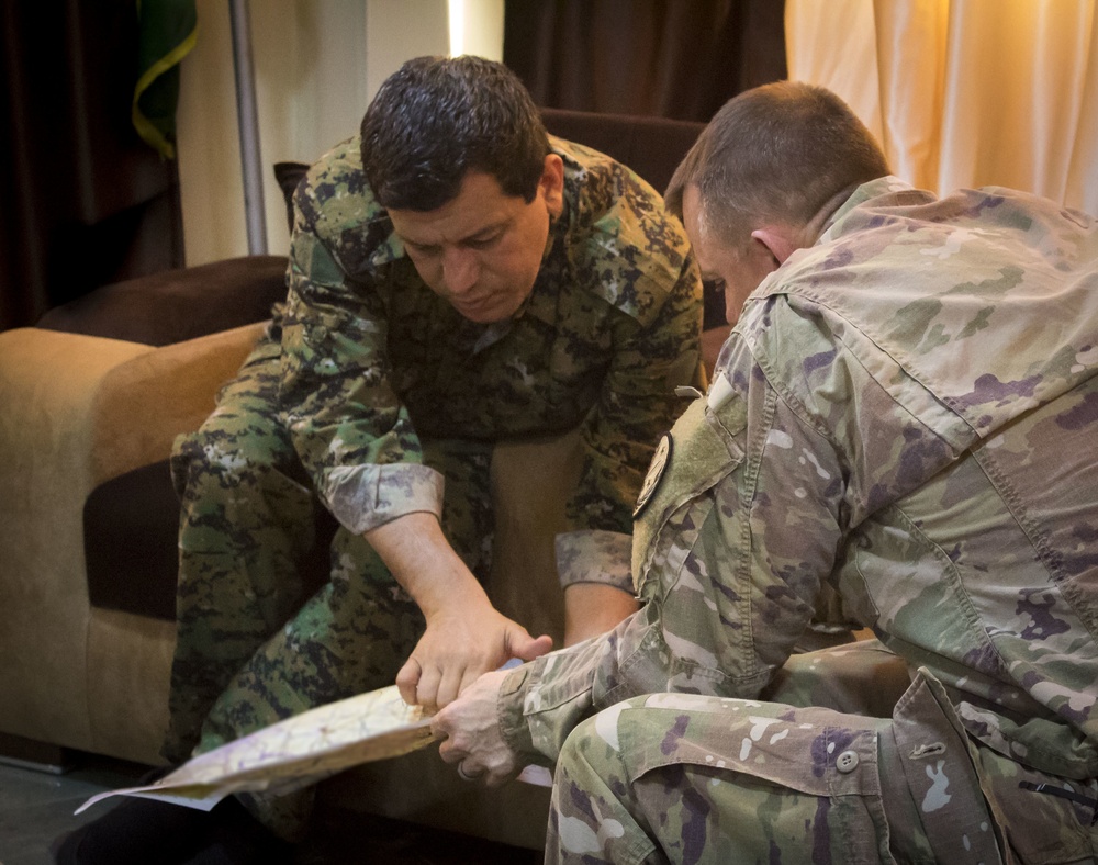U.S. General Visits with SDF General