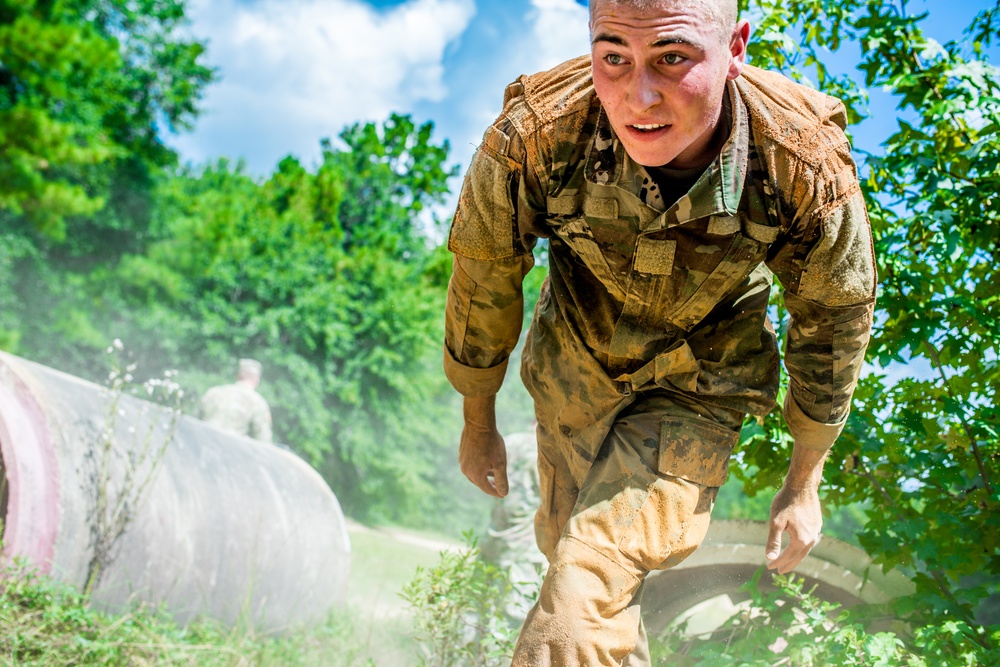 Delta Company 2-19 Obstacle Course