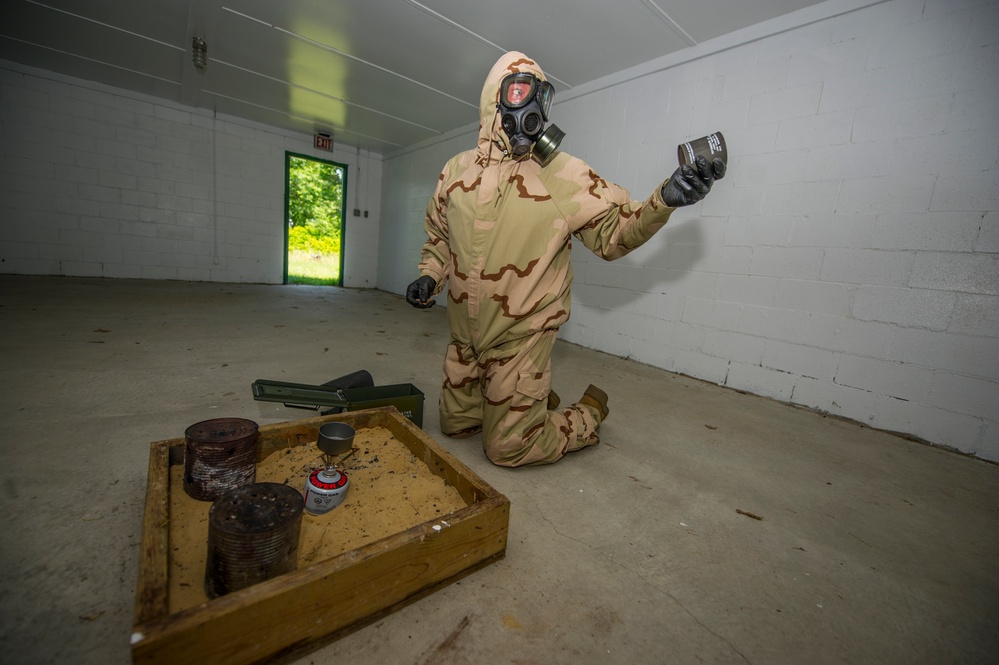 4th Reconnaissance Battalion Gas Chamber Training