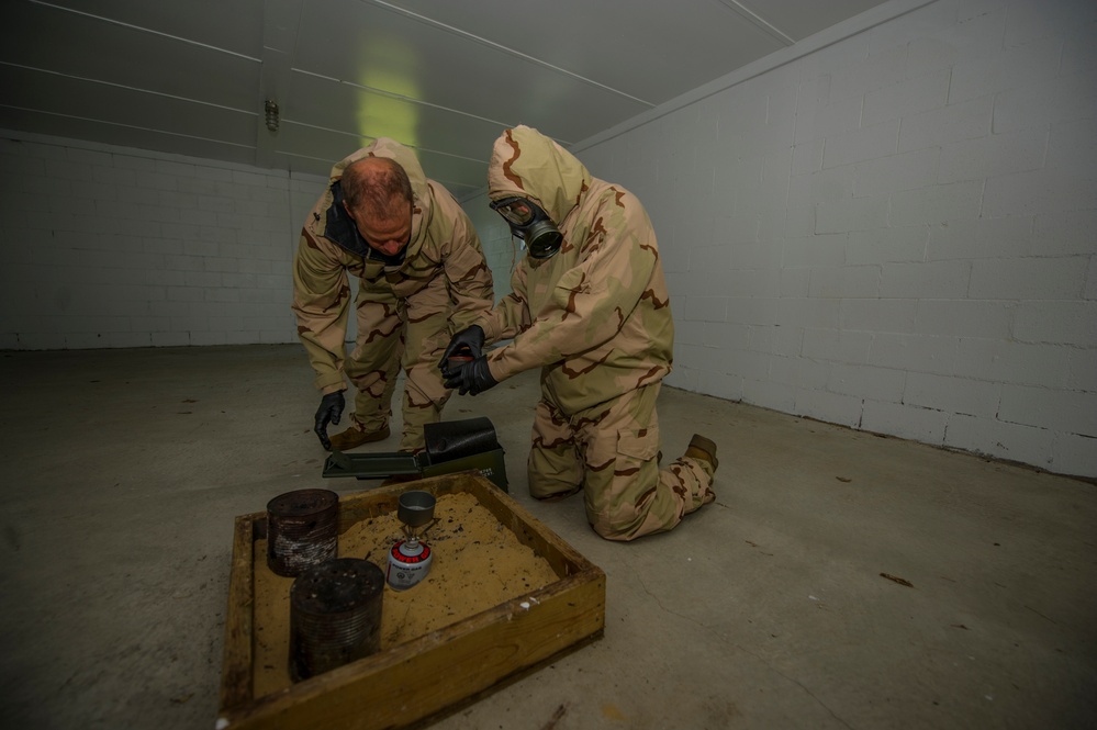 4th Reconnaissance Battalion Gas Chamber Training